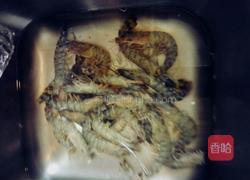 清炒虾仁的做法图解1
