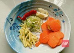 香菇炒西兰花的做法图解2