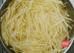 肉末土豆丝的做法图解2