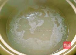 肉丝菠菜米粥的做法图解7