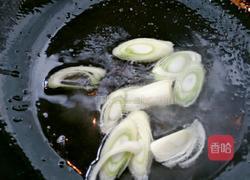 菠菜鸡蛋丸子汤的做法图解2