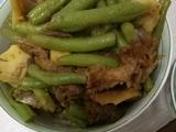 土豆豆角炖肉