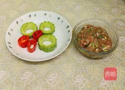 煎酿苦瓜辣椒的做法图解1