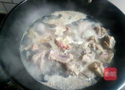 排骨萝卜汤的做法图解3