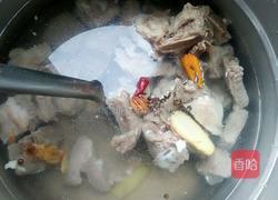 排骨萝卜汤的做法图解5