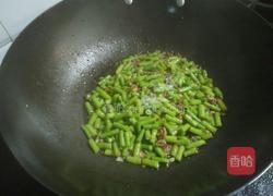家常炒豆角的做法图解7