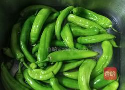 腌辣椒的做法图解1