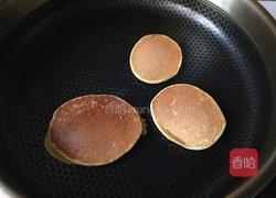 香蕉牛奶松饼的做法图解8