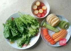 水果蔬菜拼盘的做法图解3