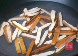 芹菜炒香干的做法图解2