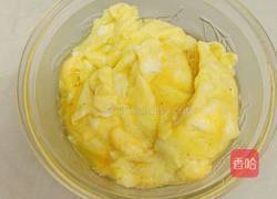 圣女果炒蛋的做法图解2