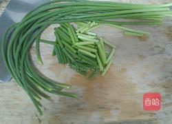 蒜苔炒肉片的做法图解3