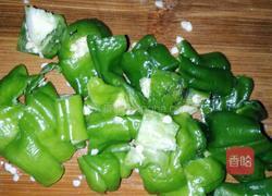 花菜青椒肉片的做法图解5