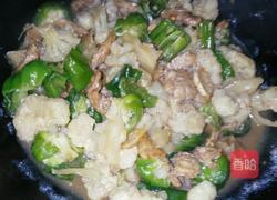 花菜青椒肉片的做法图解8