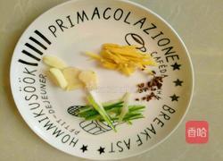 西兰花炒肉片的做法图解2