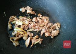 西兰花炒肉片的做法图解8