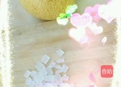 冰糖雪梨的做法图解1