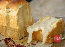 椰奶土司的做法图解1