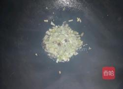 铁锅炖鱼贴饼子的做法图解3