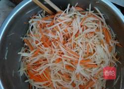 土豆丝胡萝卜饼的做法图解1
