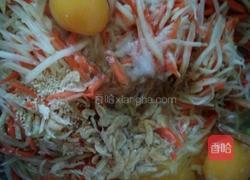 土豆丝胡萝卜饼的做法图解2