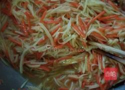 土豆丝胡萝卜饼的做法图解3