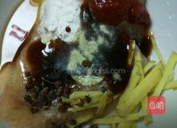 茄汁鞭炮的做法图解2