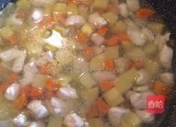 咖喱土豆鸡肉盖饭的做法图解4