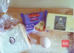 吐司鸡蛋面包的做法图解1