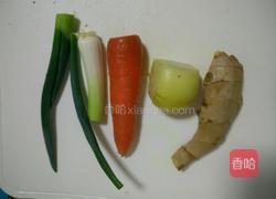 香菇扒牛排的做法图解2