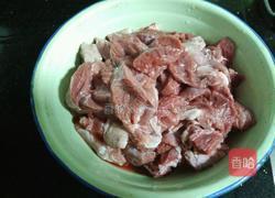 棒骨牛肉汤的做法图解1
