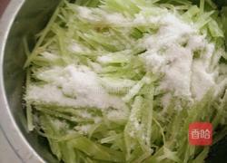 凉拌莴笋的做法图解4