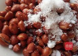 油炸花生米的做法图解3