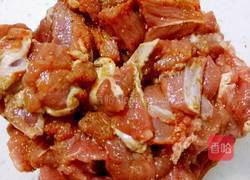 孜然羊肉粒的做法图解3