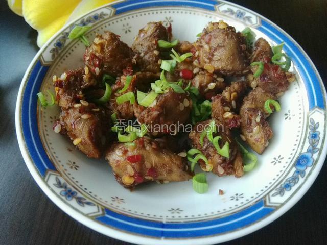 孜然羊肉粒近距离高清图一张！