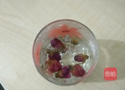 蜂蜜玫瑰花茶的做法图解2