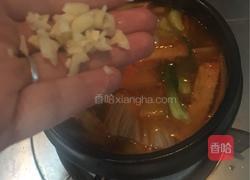 韩式明太鱼泡菜汤的做法图解8