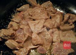 洋葱炒猪肝的做法图解2