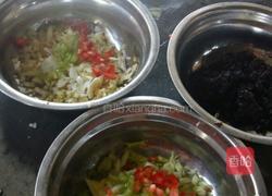 香焖小鲳鱼的做法图解1