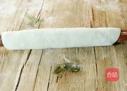 Illustration of how to make celery and egg noodles 6