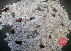 大头菜炒肉的做法图解7