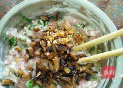 香菇肉馅馄饨的做法图解4