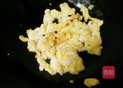 胡萝卜炒鸡蛋的做法图解5