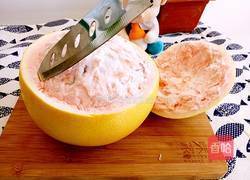 巧扒柚子皮的做法图解5