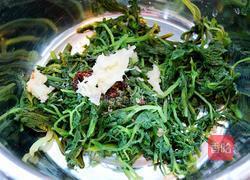 凉拌芹菜叶的做法图解5