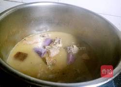 紫山药炖鸡的做法图解8