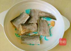 煎带鱼的做法图解1