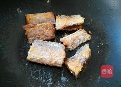 煎带鱼的做法图解7