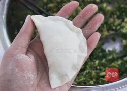 韭菜盒子的做法图解15