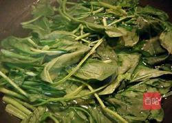 菠菜炒鸡蛋的做法图解2